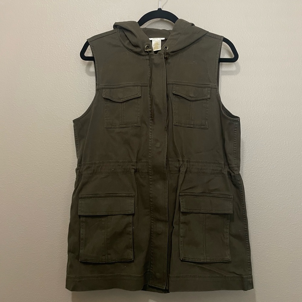 ✨MATTY M✨ Military Style Vest